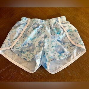 Nike girls DRIFIT mesh lined shorts Girls 4T